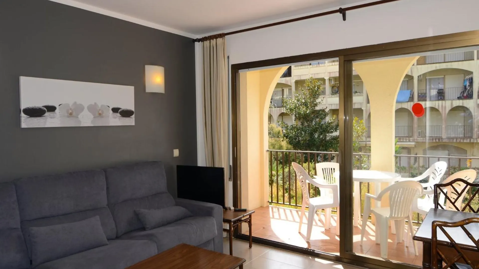 Apartament Jardins Del Mar 48 L'Estartit 0*,  Hiszpania